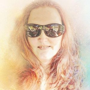 Meet your Posher, Tina